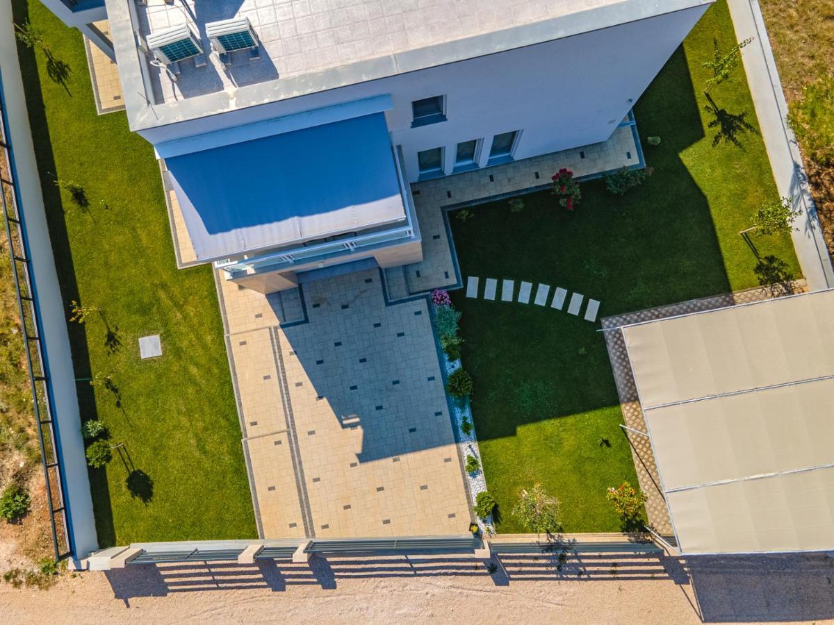 Villa Wiena Vir Exteriér fotografie